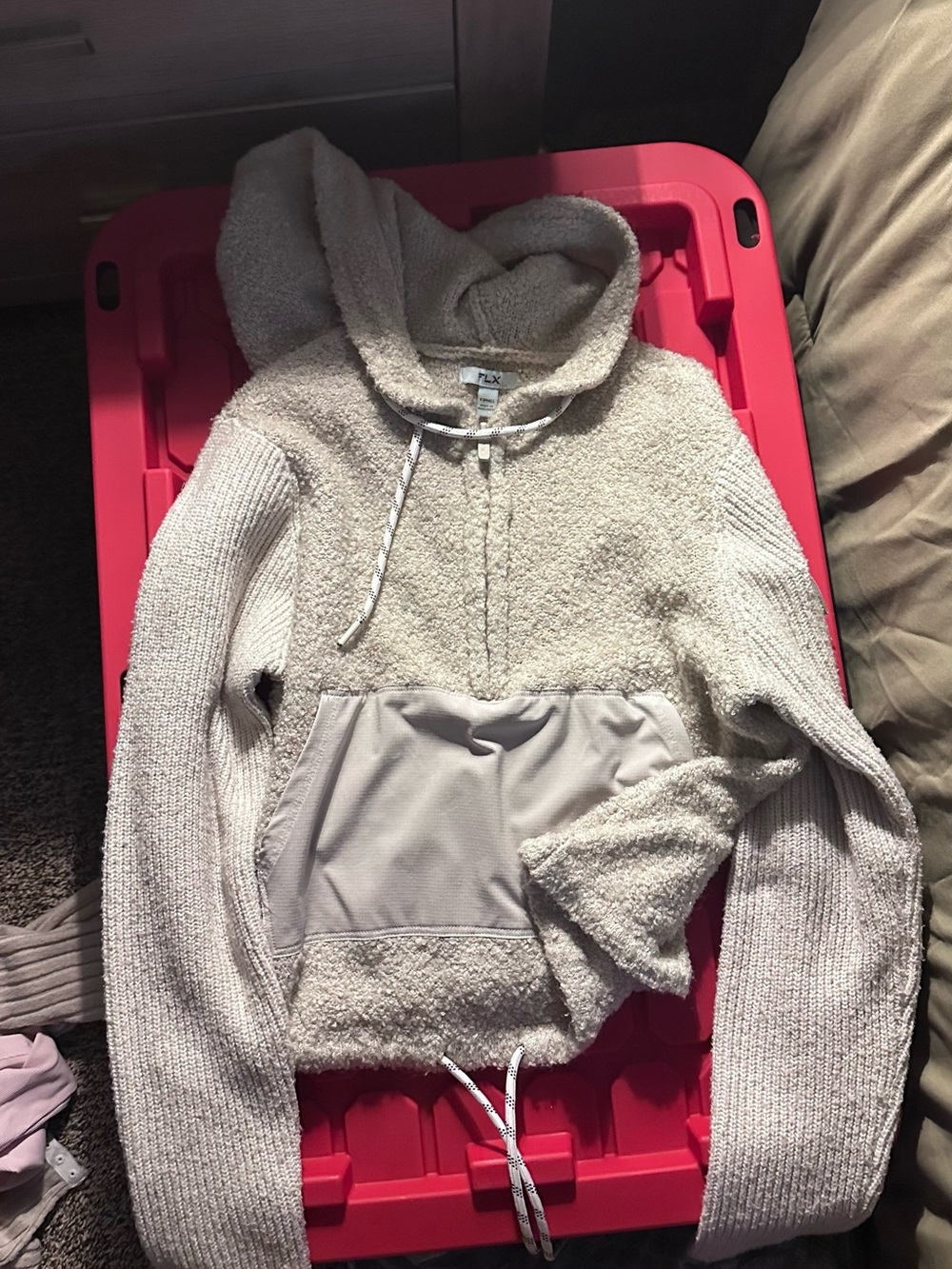 Cozy Women's Hooded Pullover in Light Gray